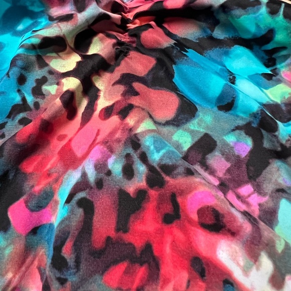 Colorful Women’s Swimwear - Picture 8 of 8